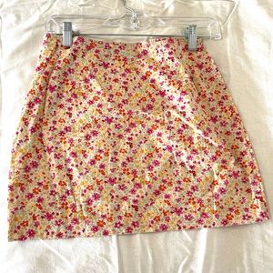 Floral mini skirt